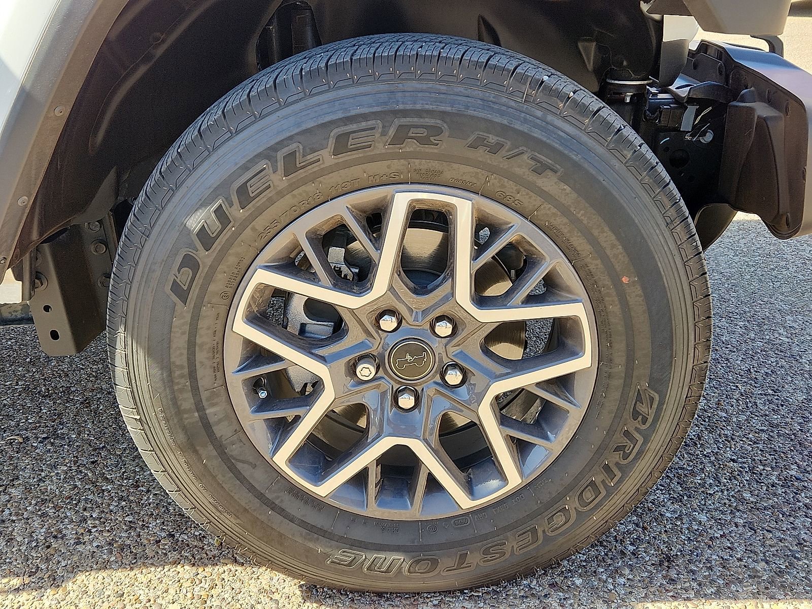 Used 2024 Jeep Wrangler Sahara image 7