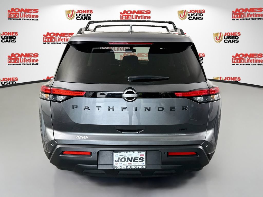Used 2025 Nissan Pathfinder SV w/ Black Appearance Package AWD/4WD image 15