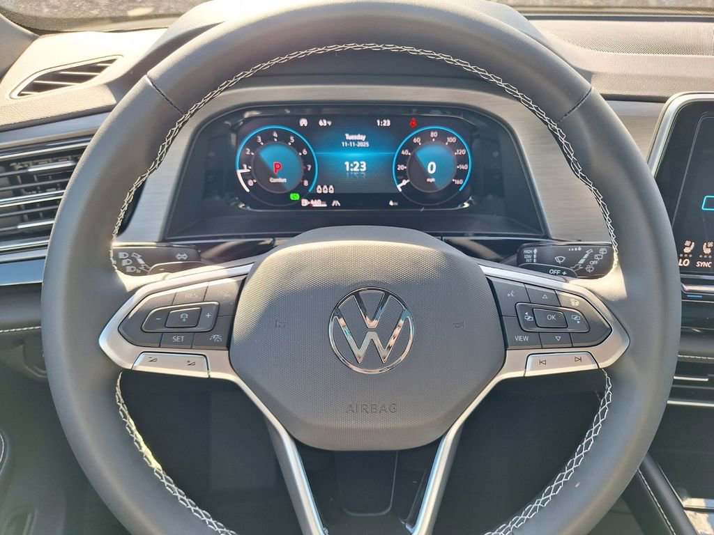 New 2026 Volkswagen Atlas Cross Sport SE image 16
