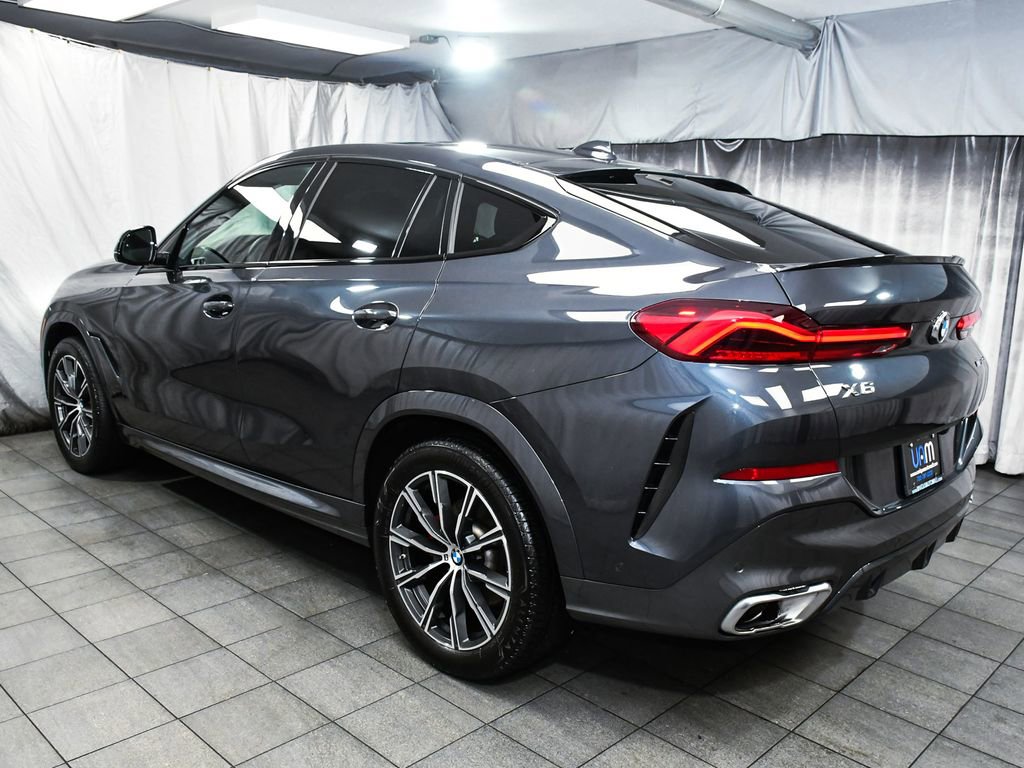 Used 2022 BMW X6 xDrive40i w/ Executive Package image 4