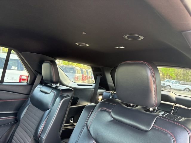 Certified 2025 Ford Explorer ST-Line AWD/4WD image 34