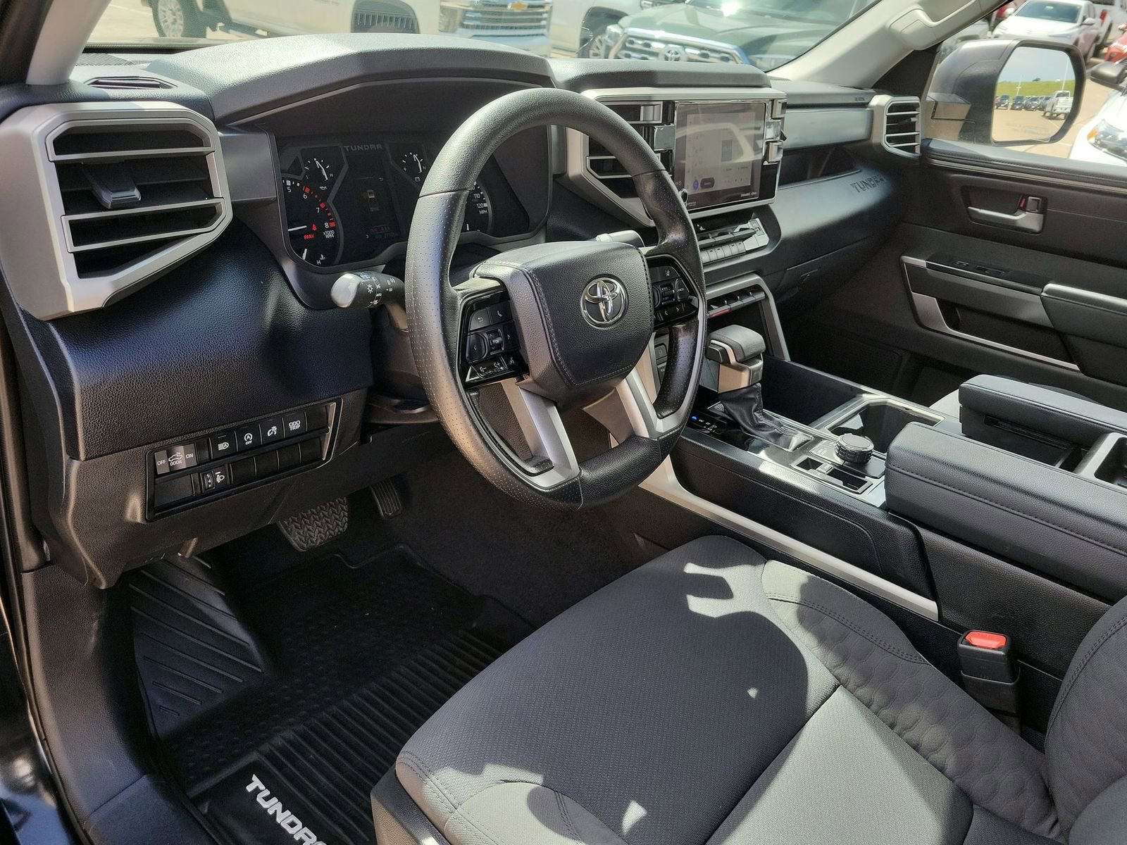 Used 2023 Toyota Tundra SR5 AWD/4WD image 10