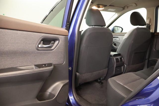 Certified 2023 Nissan Rogue SV AWD/4WD image 26