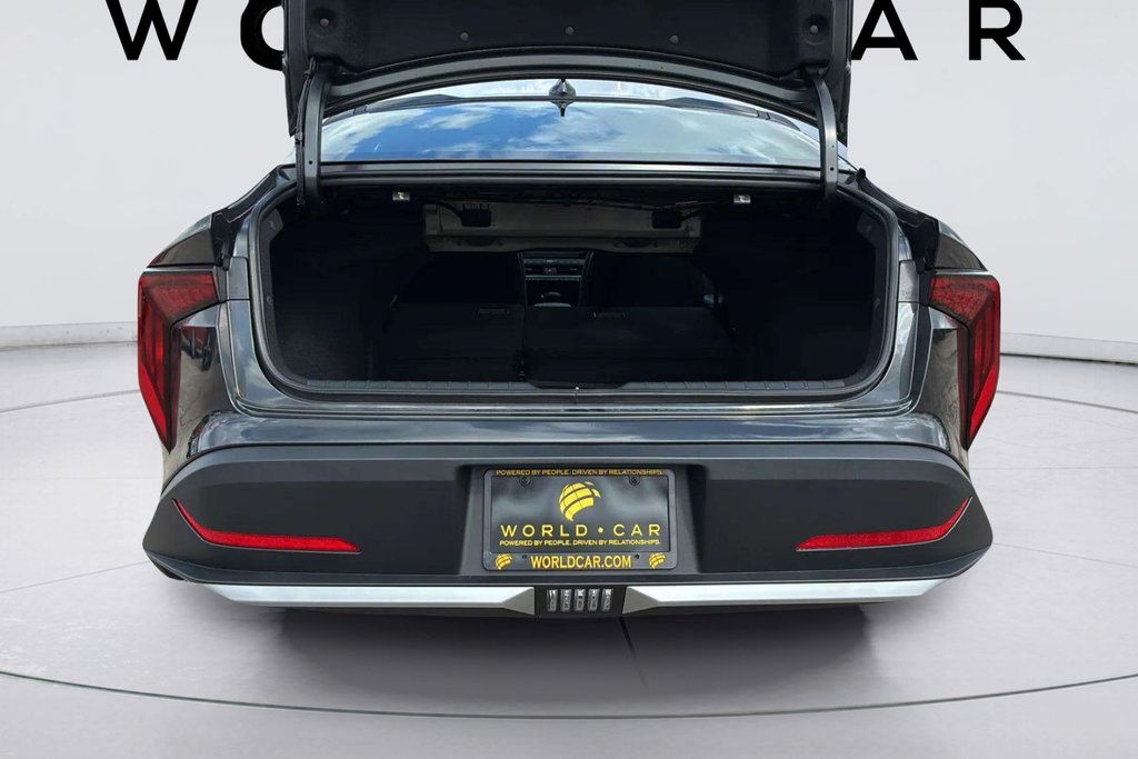 Used 2025 Kia K4 FWD image 31