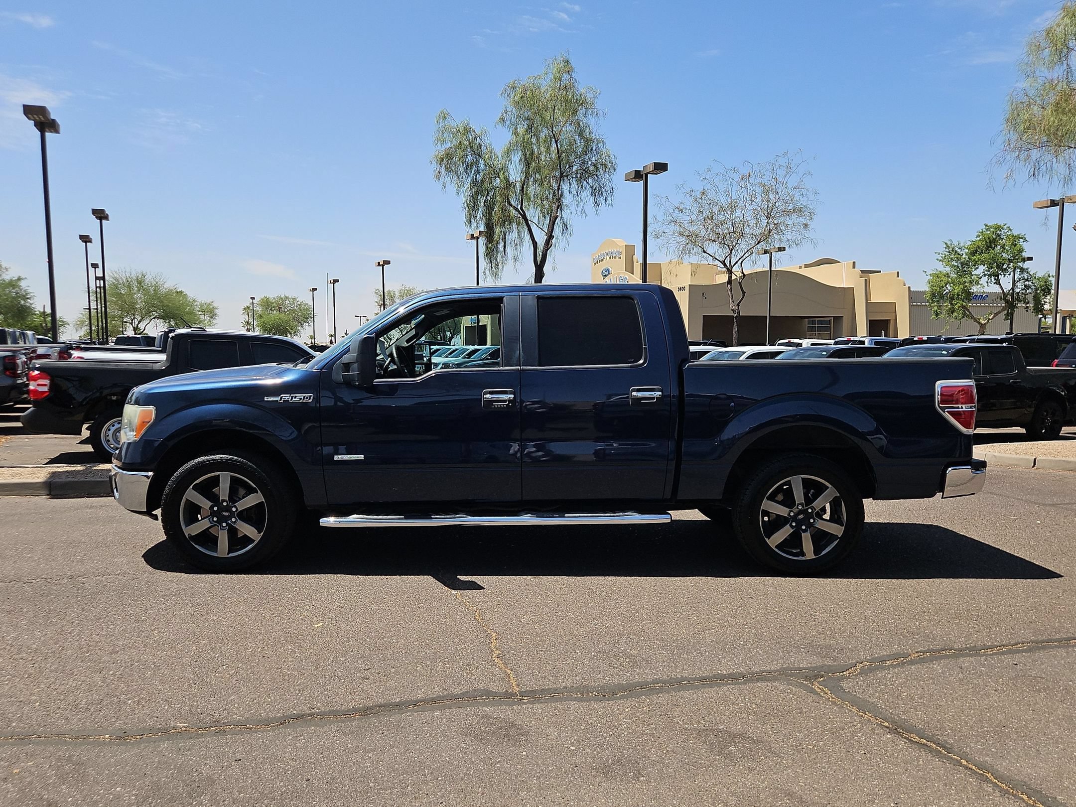 Used 2014 Ford F150 XLT w/ Equipment Group 302A Luxury RWD image 9