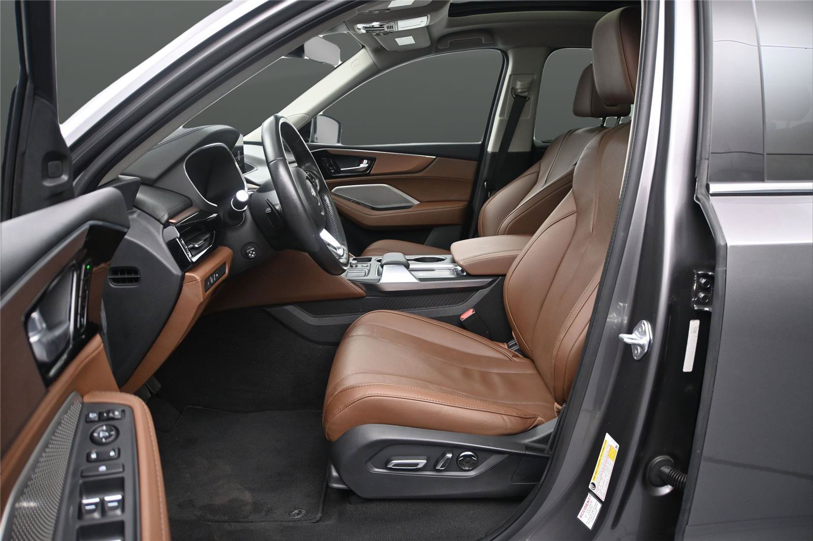 Certified 2024 Acura MDX SH-AWD w/ Technology Package image 7