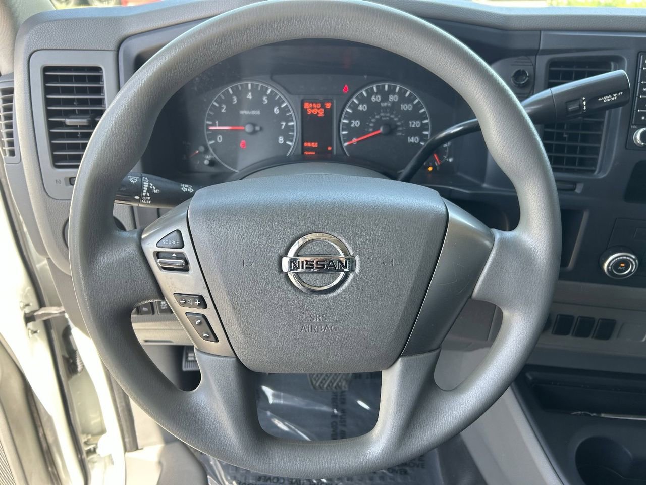 Used 2021 Nissan NV 2500 S image 26