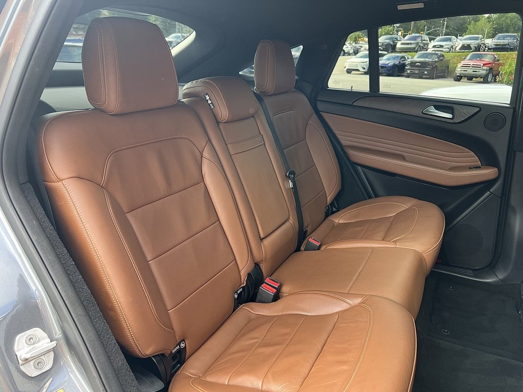 Used 2017 Mercedes-Benz GLE 43 AMG 4MATIC Coupe w/ Parking Assist Package image 33