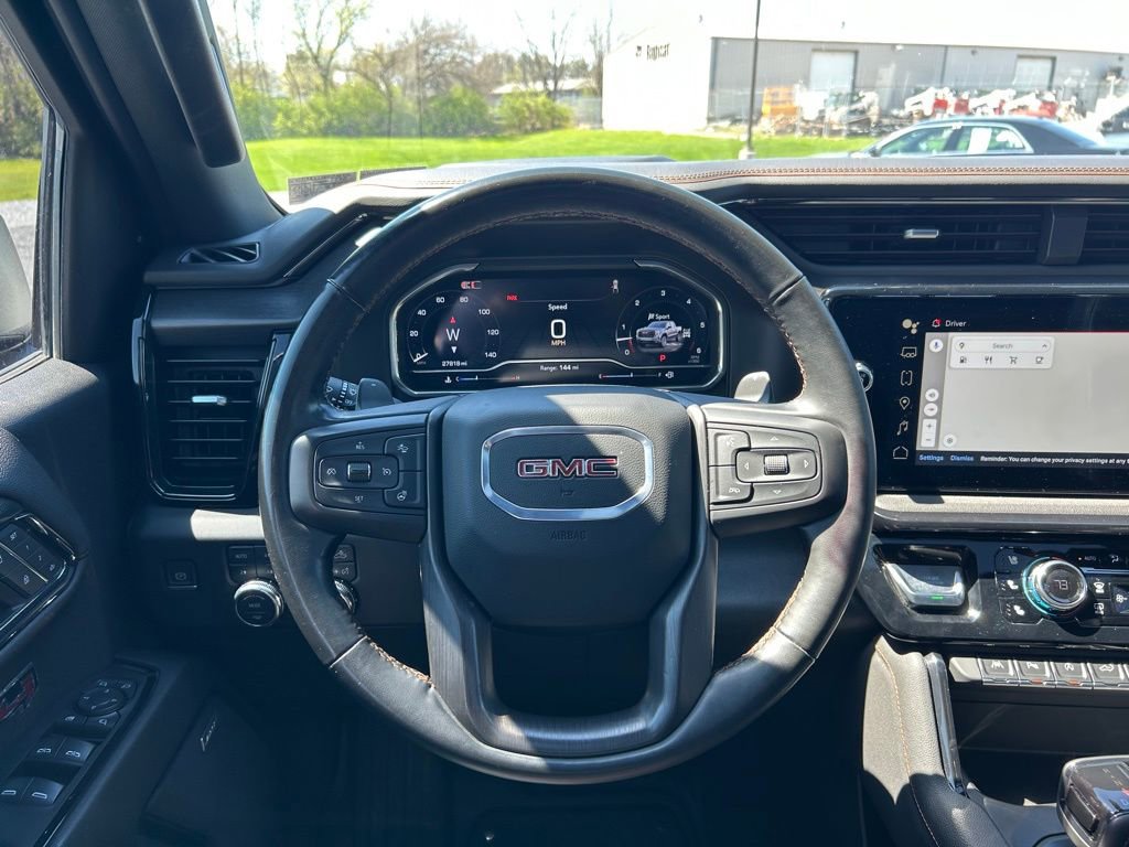 Used 2024 GMC Sierra 1500 AT4 w/ AT4 Preferred Package image 4