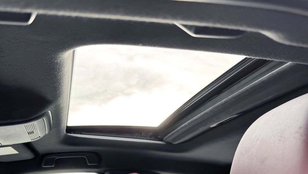 Used 2024 MAZDA MAZDA3 s image 16