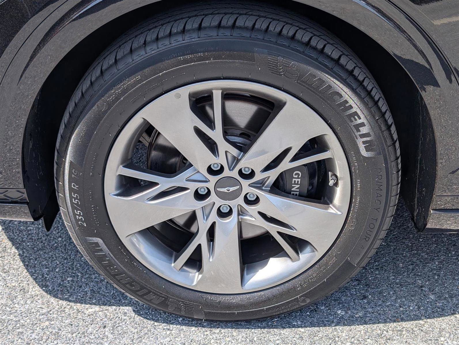 Used 2025 Genesis GV70 3.5T Sport image 11