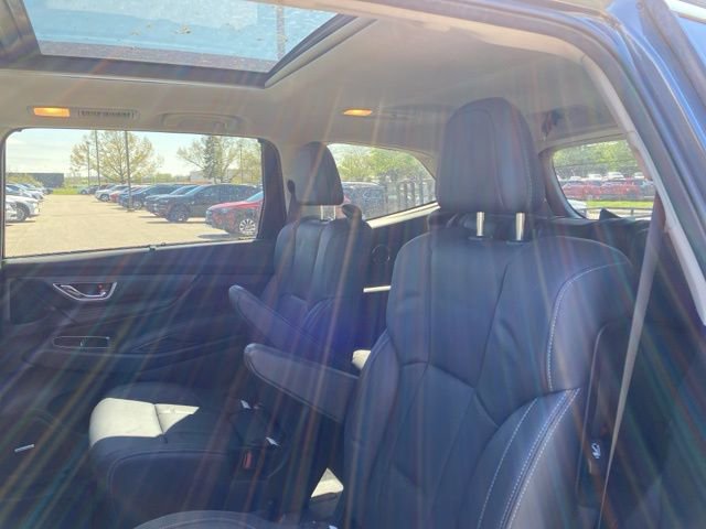 Used 2023 Subaru Ascent Limited w/ Technology Package AWD/4WD image 15