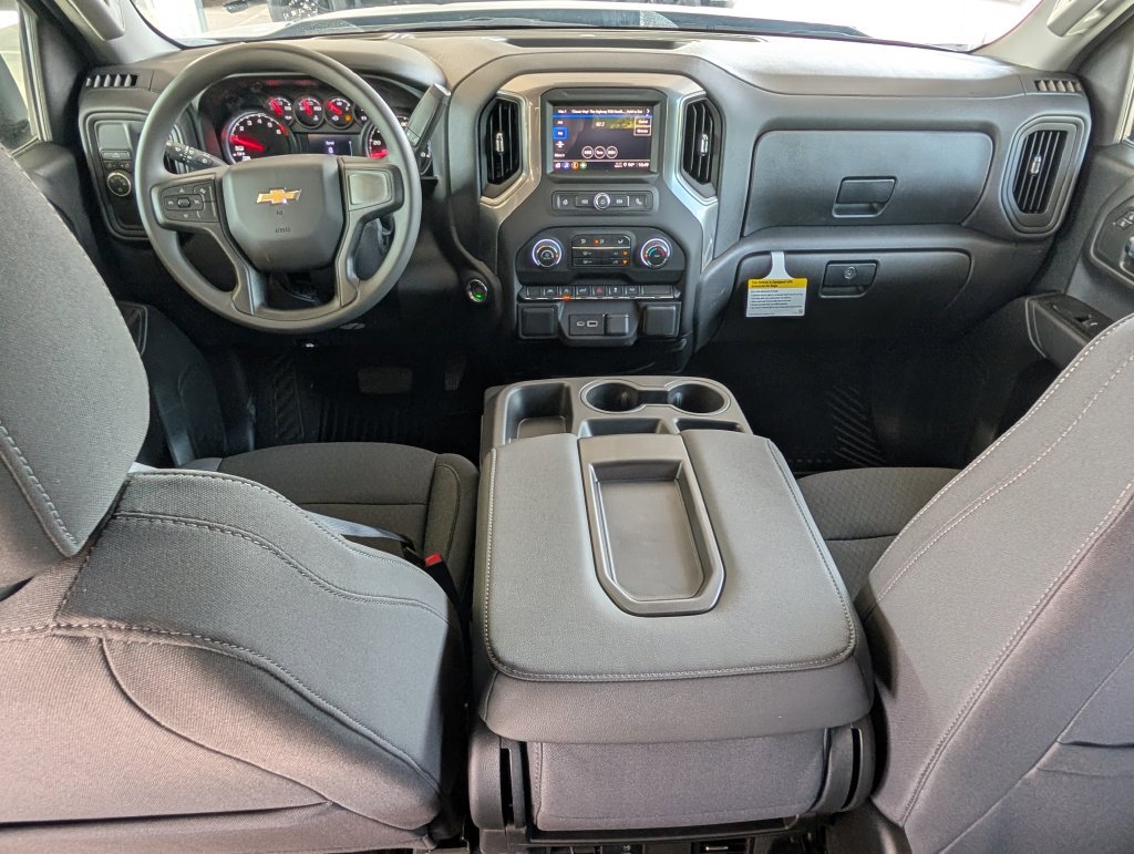 New 2026 Chevrolet Silverado 1500 Custom w/ LPO, Dark Essentials Package RWD image 5