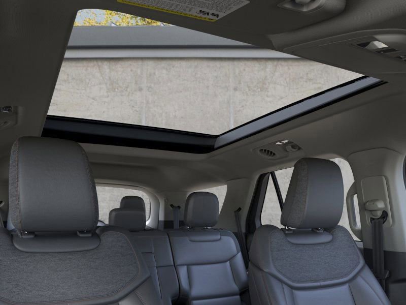 New 2026 Ford Explorer Active image 24