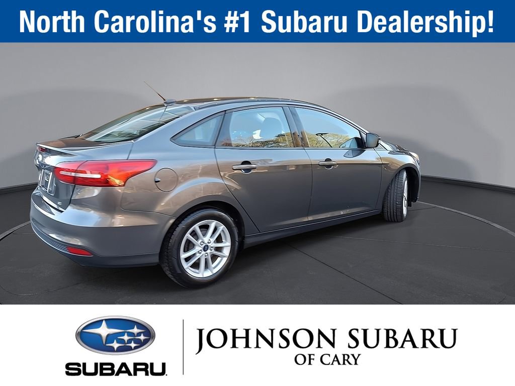 Used 2017 Ford Focus SE image 9