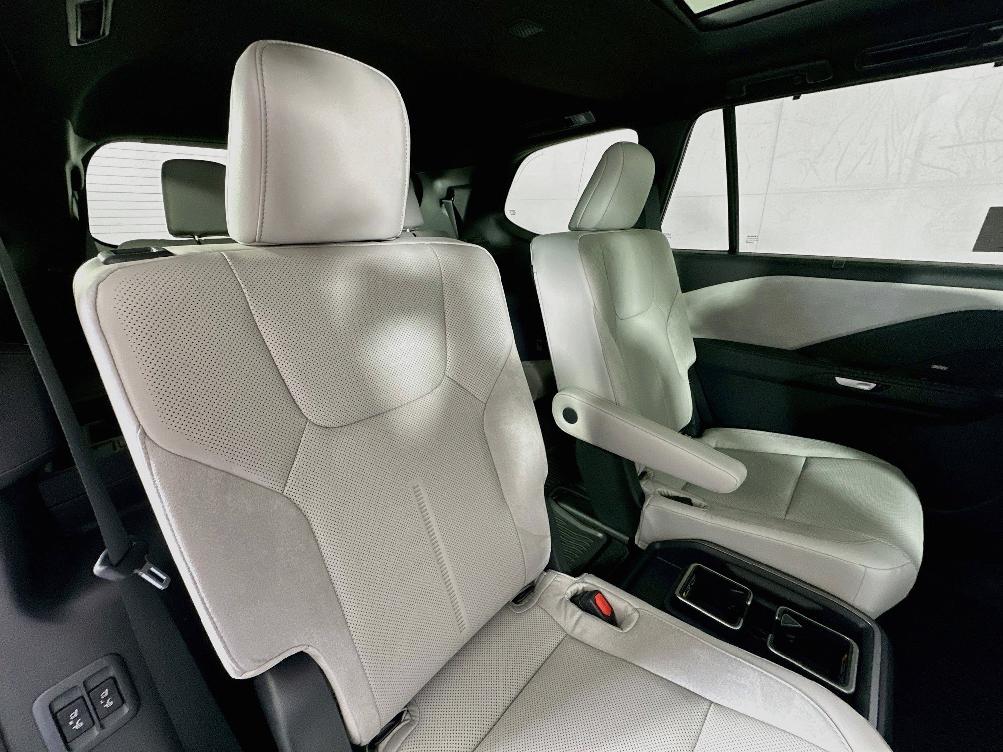 Certified 2025 Lexus TX 350 AWD w/ Technology Package image 28