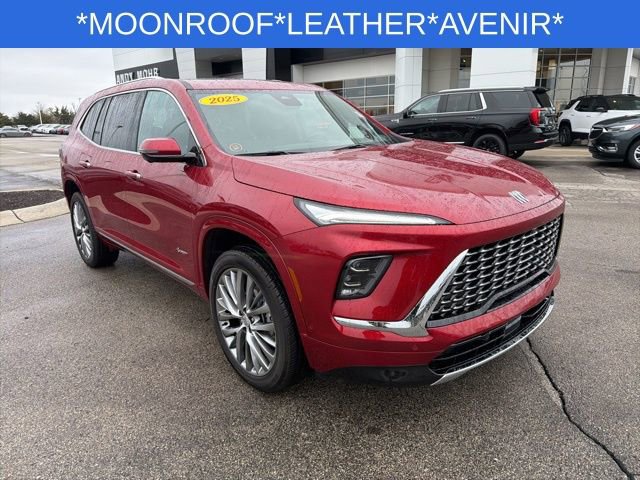Used 2025 Buick Enclave Avenir AWD/4WD image 18