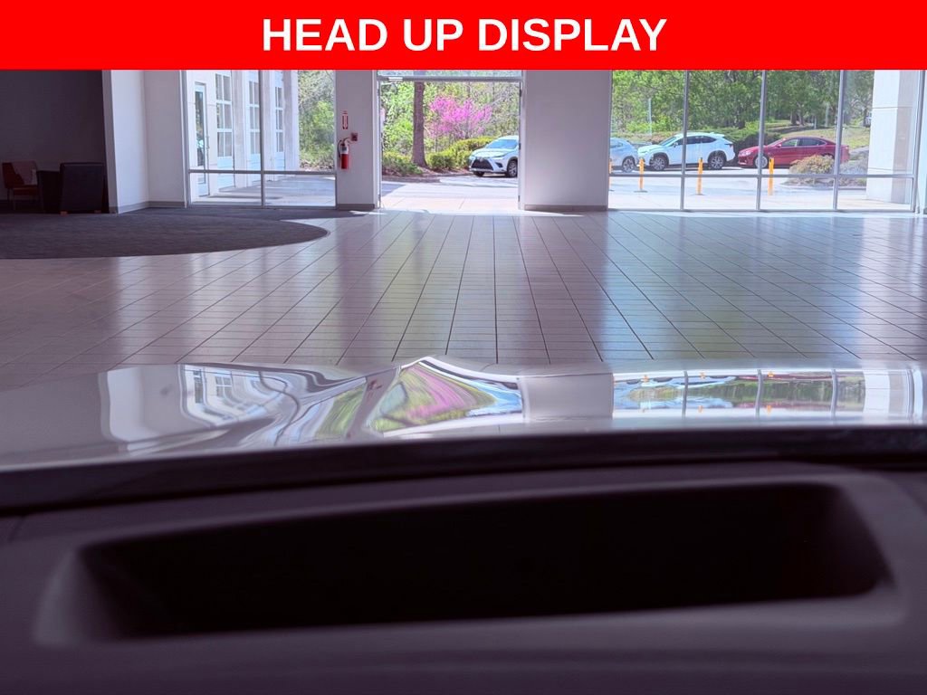 Used 2022 BMW X3 M40i w/ Premium Package image 9