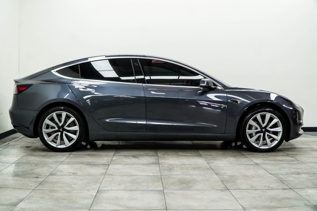 Used 2019 Tesla Model 3 Mid Range image 10