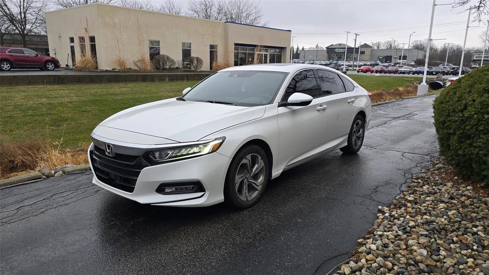 Used 2019 Honda Accord EX-L image 3