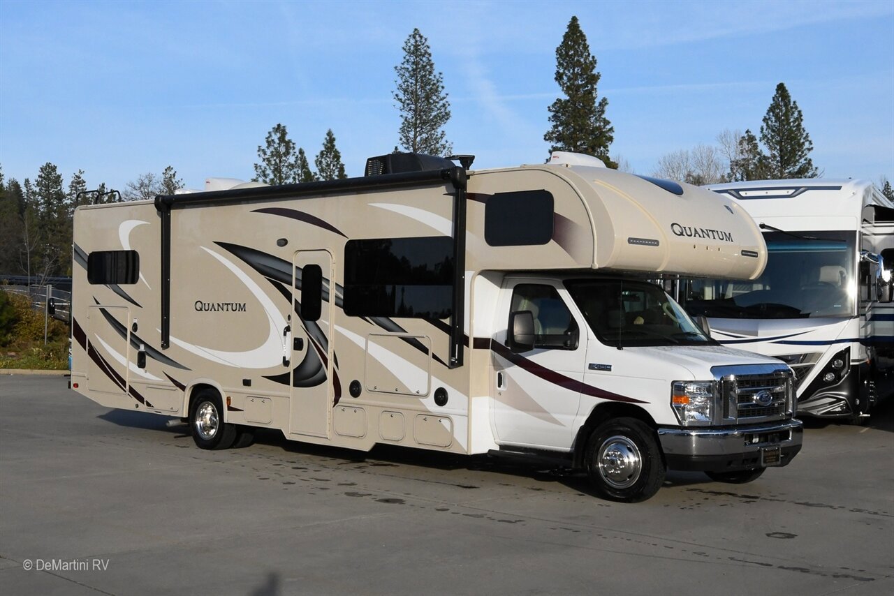 Used 2016 Ford E-450 and Econoline 450 Super Duty w/ Motorhome Prep Package