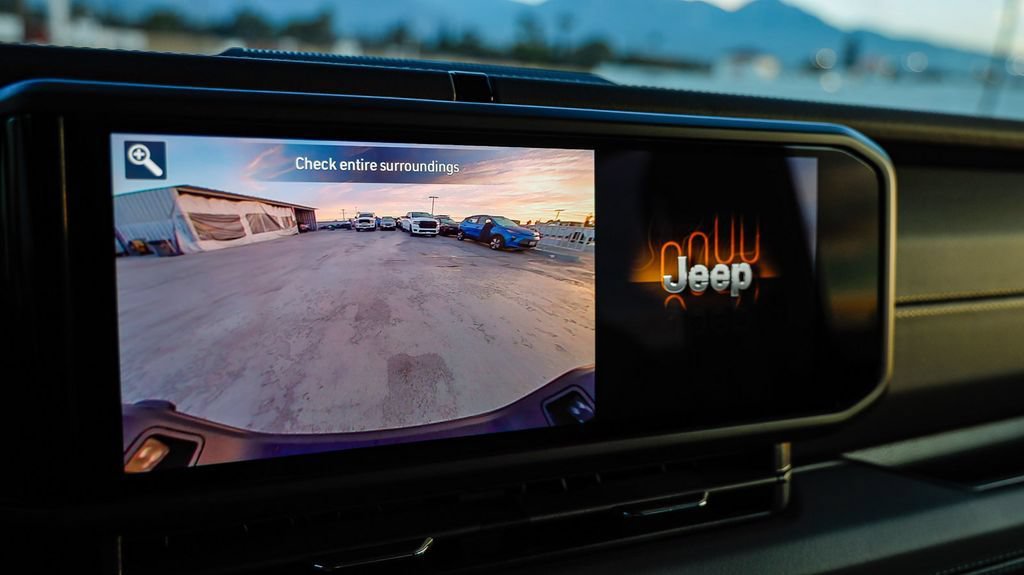 New 2026 Jeep Gladiator Sport AWD/4WD image 29