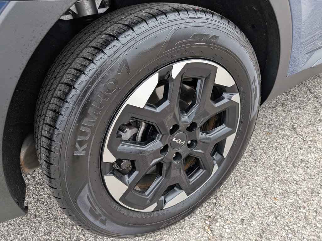 Used 2026 Kia Sorento S FWD image 7