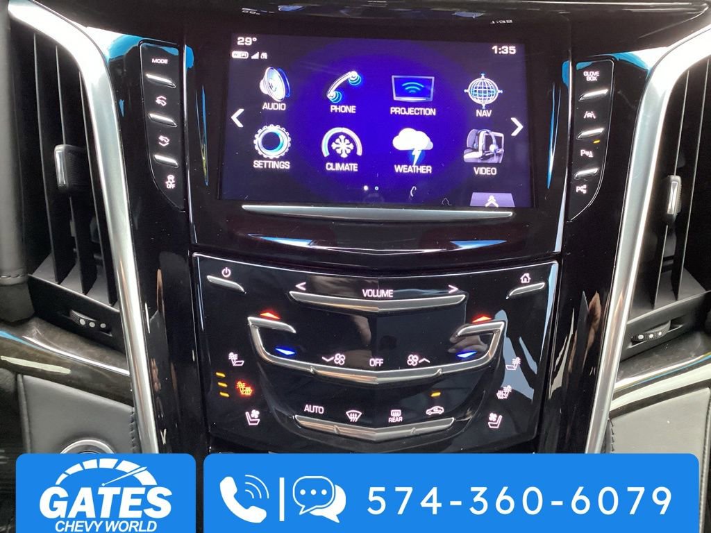 Used 2019 Cadillac Escalade ESV Platinum image 3