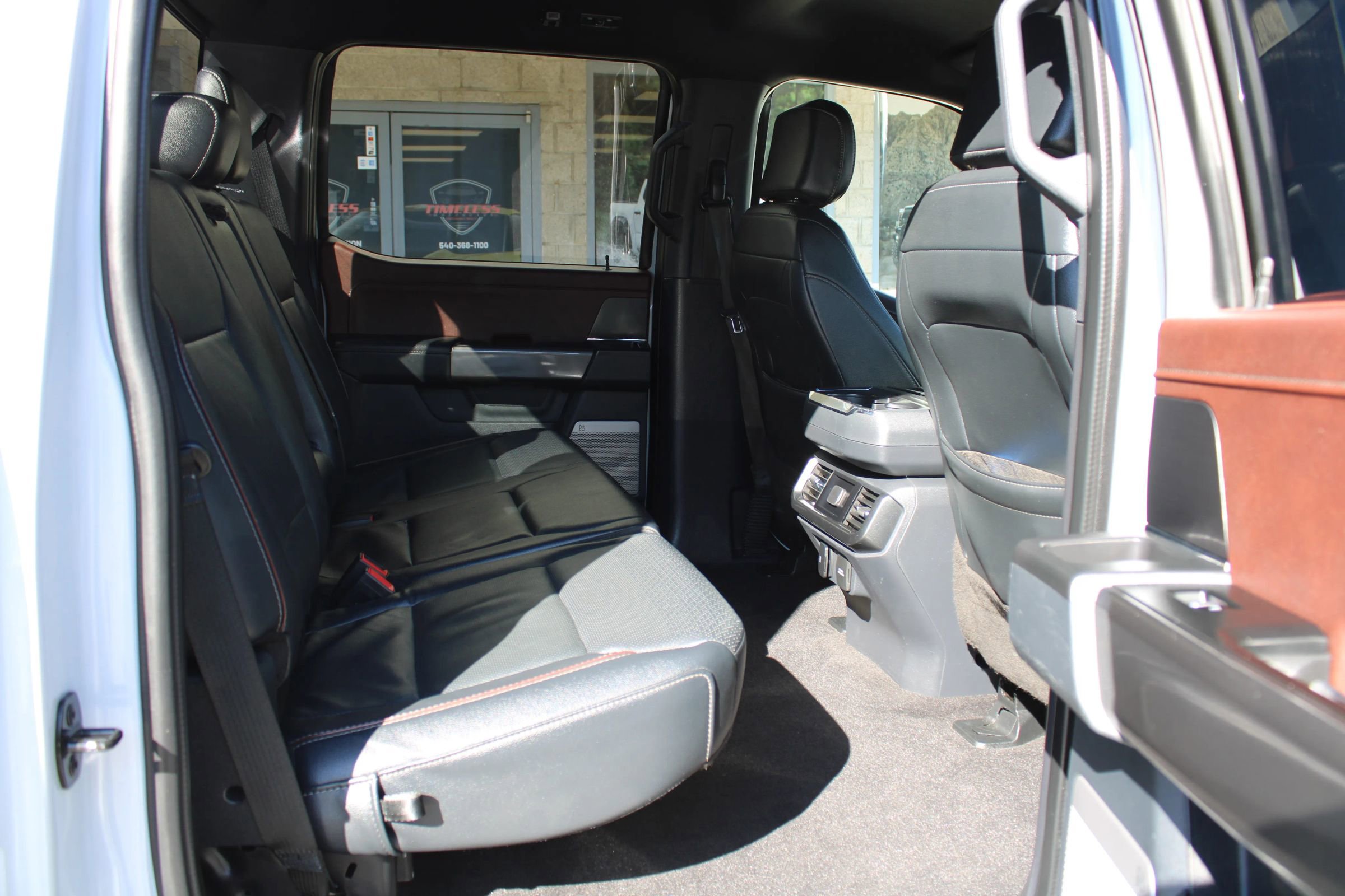 Used 2022 Ford F150 Lariat w/ Max Trailer Tow Package image 22