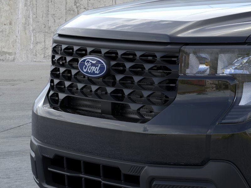 New 2025 Ford Maverick XL image 18