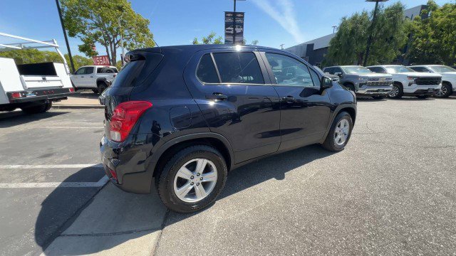 Used 2021 Chevrolet Trax LS w/ Tint and Cruise Package image 8
