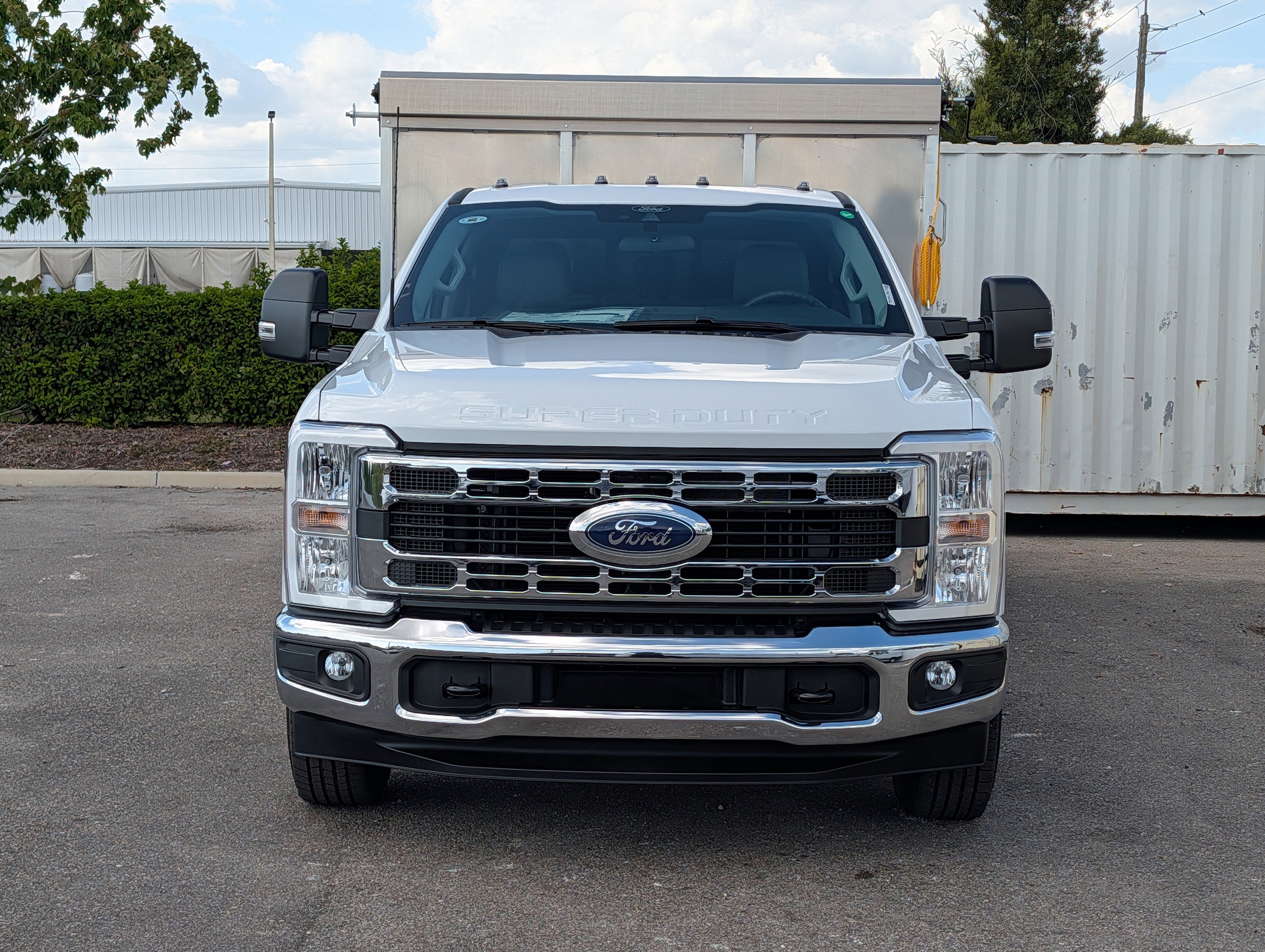 New 2026 Ford F350 XL w/ XL Chrome Package RWD image 9