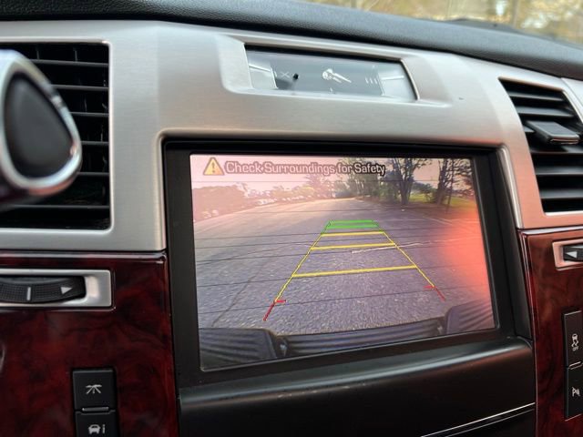 Used 2013 Cadillac Escalade EXT Premium image 39