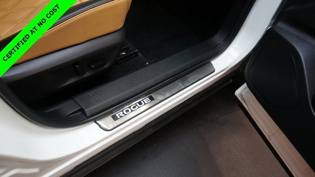 Used 2022 Nissan Rogue Platinum w/ Head-Up Display Package image 63
