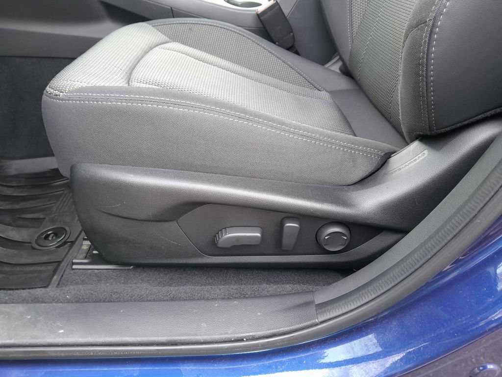 Used 2024 Subaru Crosstrek 2.0i Premium image 12