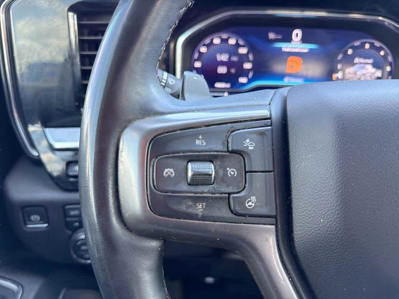 Used 2024 Chevrolet Silverado 1500 High Country w/ Technology Package image 27