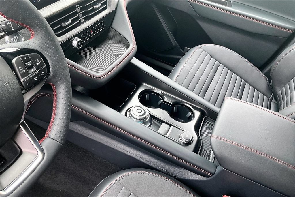 New 2026 Ford Explorer ST-Line w/ ST-Line Street Pack AWD/4WD image 5