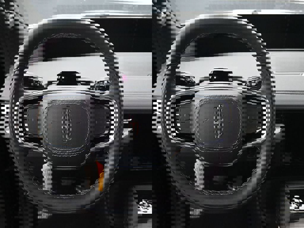 New 2026 Lincoln Navigator L Reserve w/ Jet Appearance Package image 26