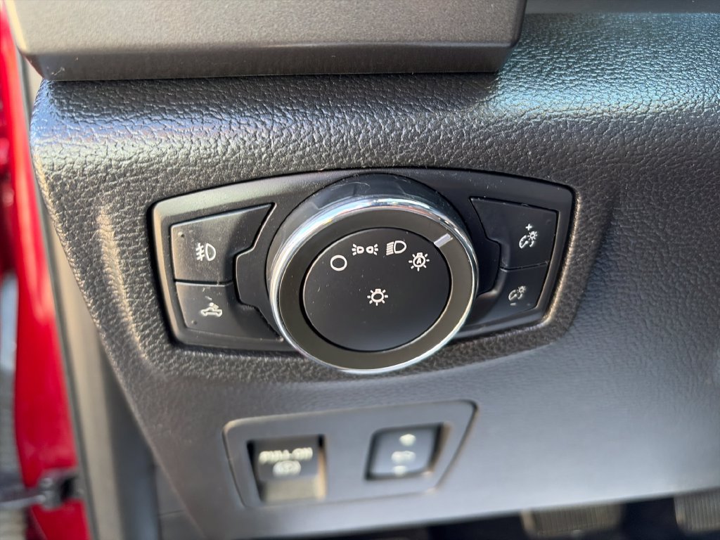 Used 2018 Ford F150 XLT w/ Equipment Group 302A Luxury AWD/4WD image 20