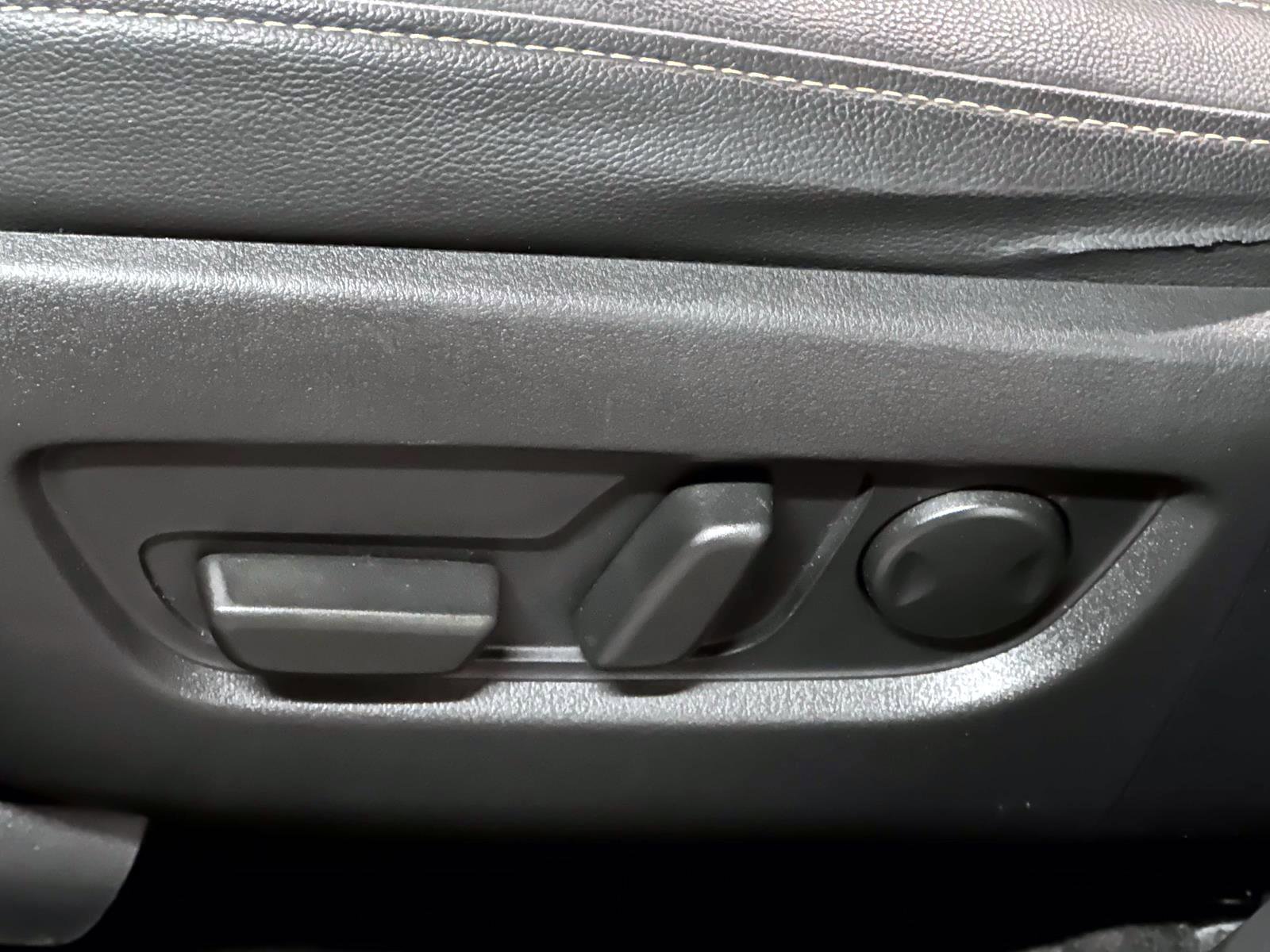 Used 2024 MAZDA CX-90 3.3 Turbo w/ Preferred Package image 15