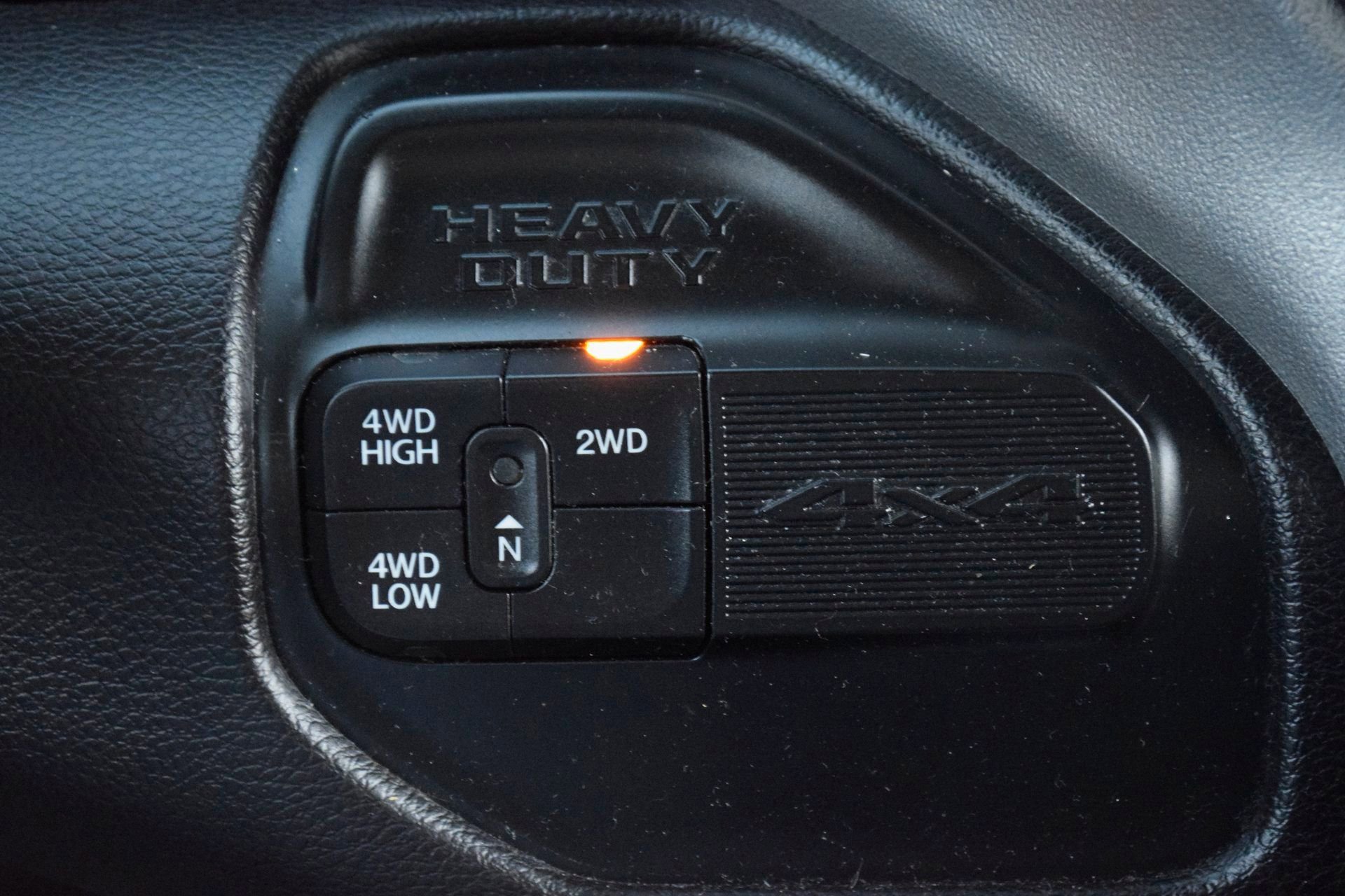 Used 2024 RAM 2500 Laramie w/ Night Edition image 17