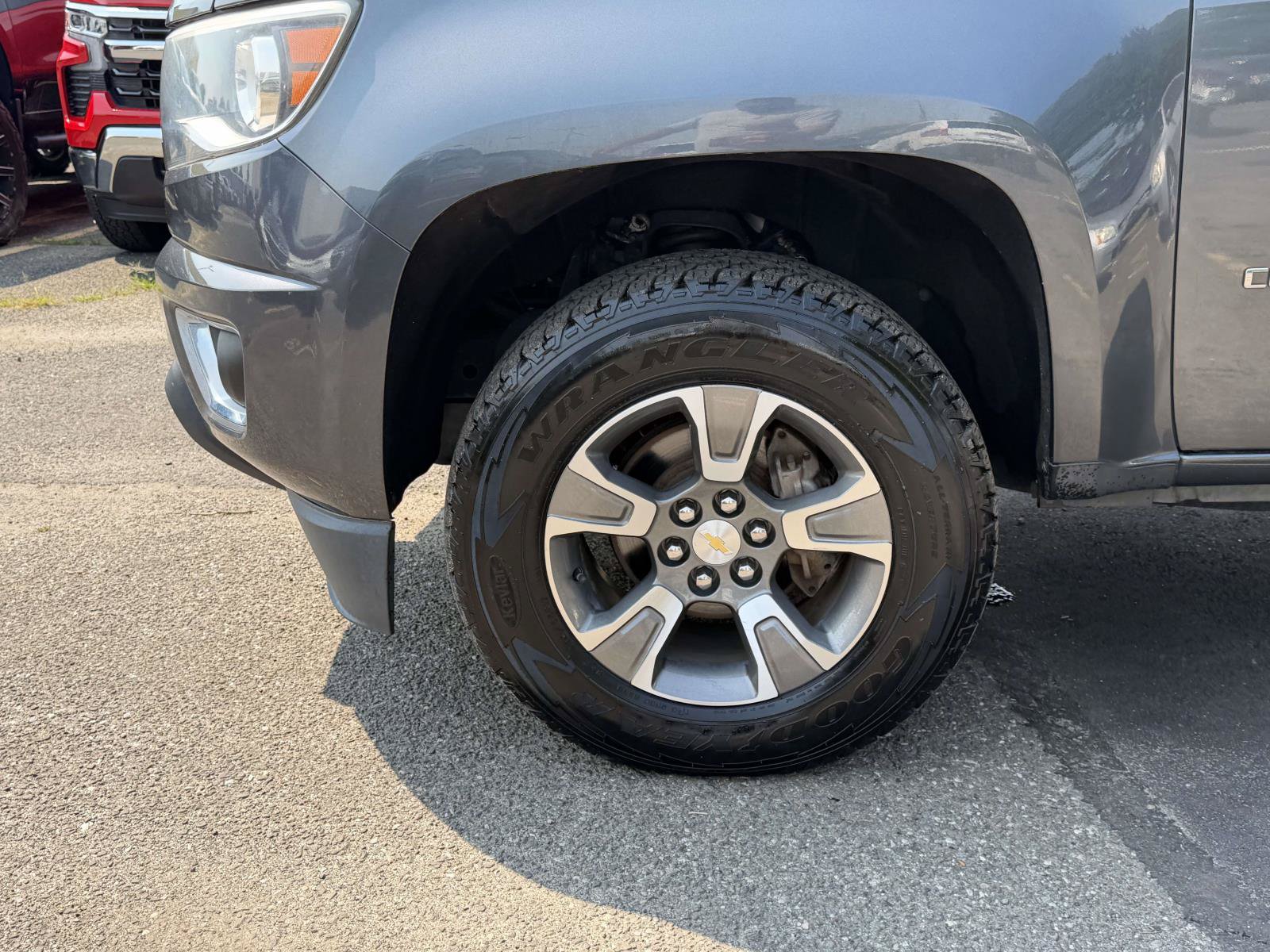 Certified 2016 Chevrolet Colorado Z71 AWD/4WD image 7
