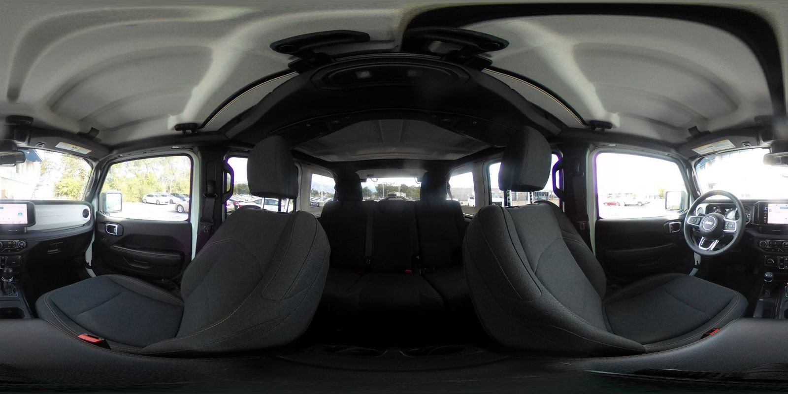 Used 2025 Jeep Wrangler Sahara image 41