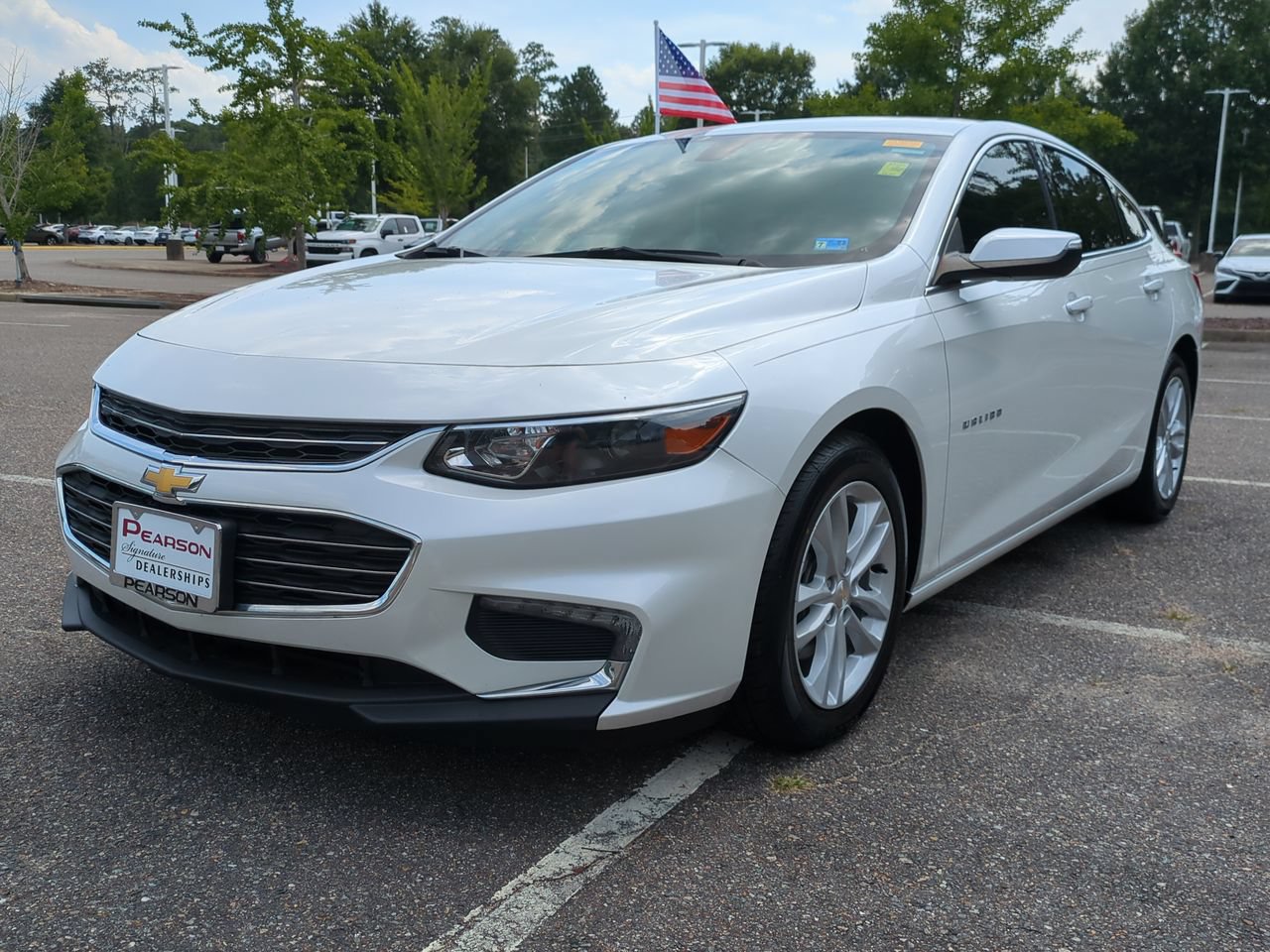 Used 2018 Chevrolet Malibu LT FWD image 8