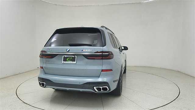 Used 2025 BMW X7 M60i image 73