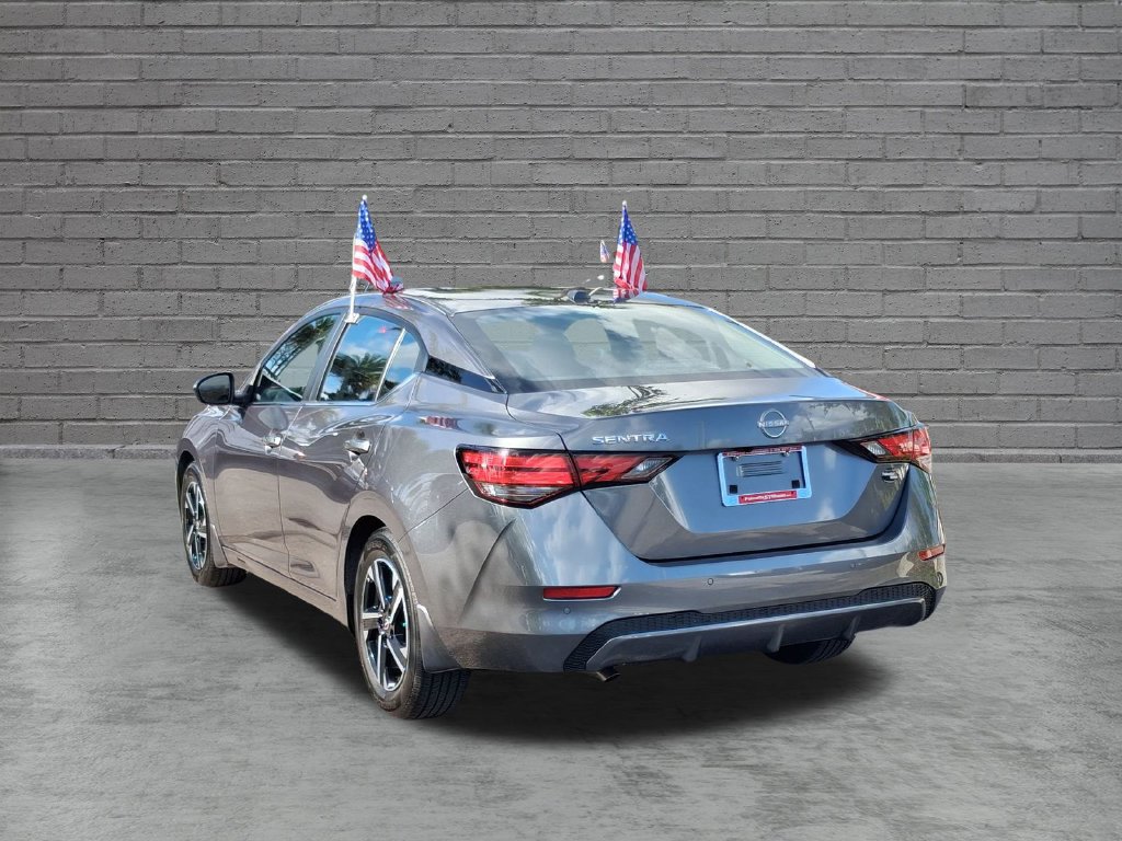 Certified 2025 Nissan Sentra SV FWD image 9