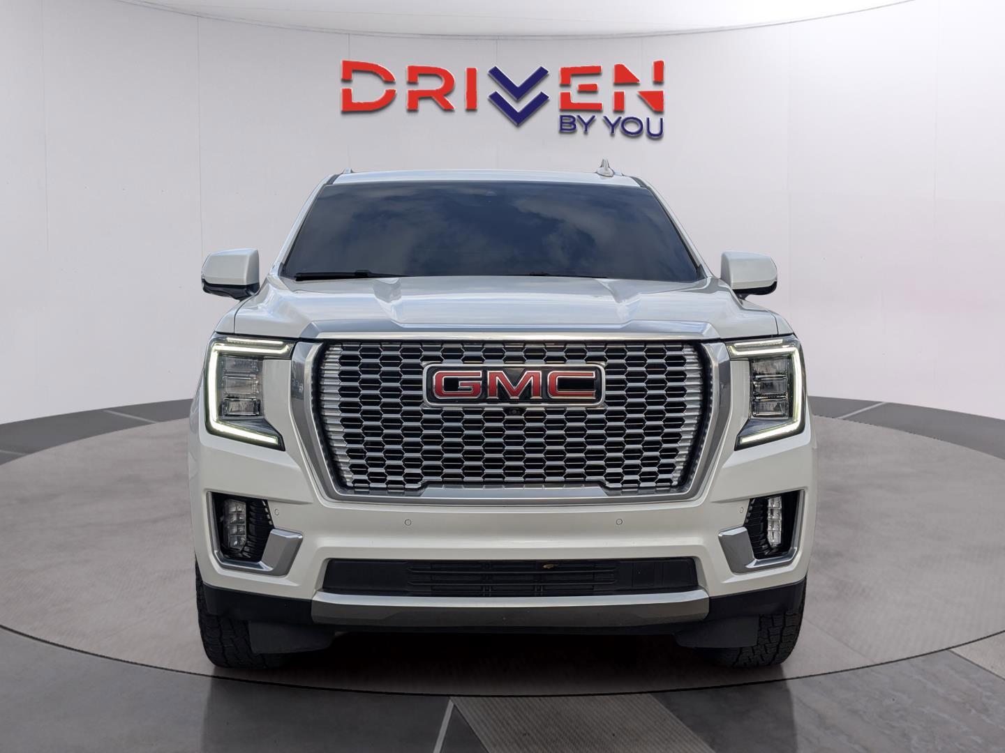 Used 2022 GMC Yukon Denali AWD/4WD image 8