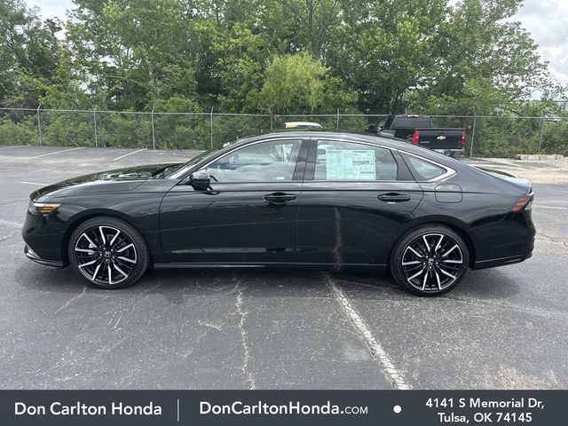 New 2026 Honda Accord Touring image 9