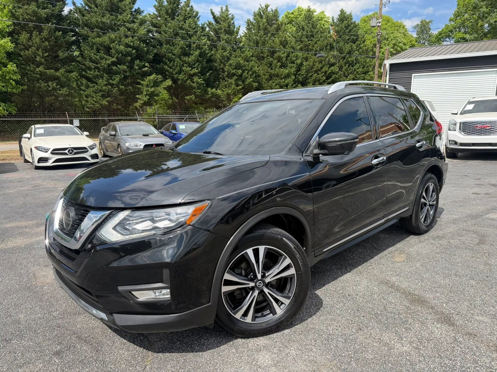 Used 2018 Nissan Rogue SL w/ Premium Package