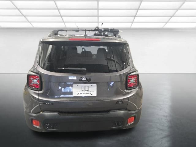 Used 2016 Jeep Renegade Latitude image 6